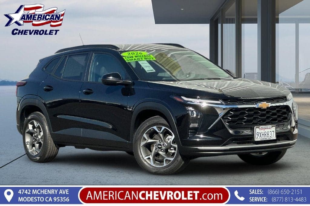2026 Chevrolet Trax LT — photo 1 of 5