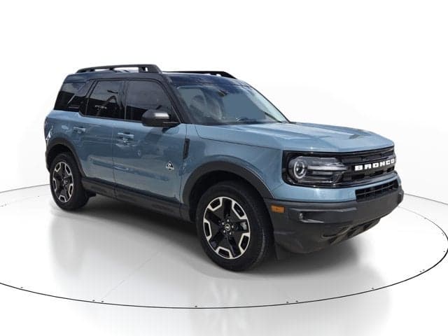 2023 Ford Bronco Sport Outer Banks — photo 1 of 5