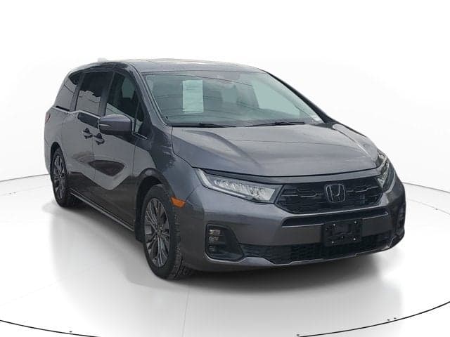 2025 Honda Odyssey Touring — photo 1 of 5
