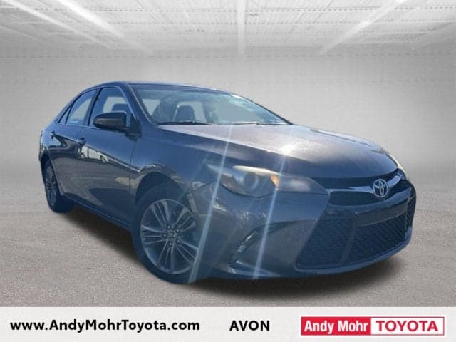 2015 Toyota Camry SE — photo 1 of 12