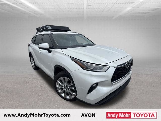 2023 Toyota Highlander Limited — photo 1 of 24