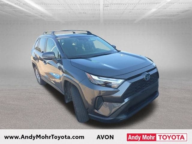 2022 Toyota RAV4 Hybrid XLE — photo 1 of 24