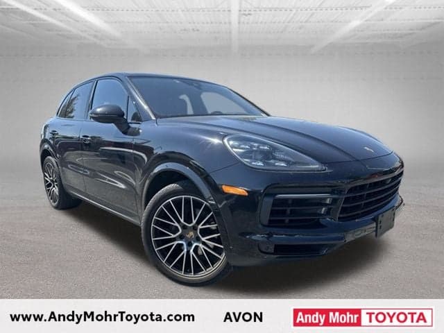 2019 Porsche Cayenne Base — photo 1 of 12