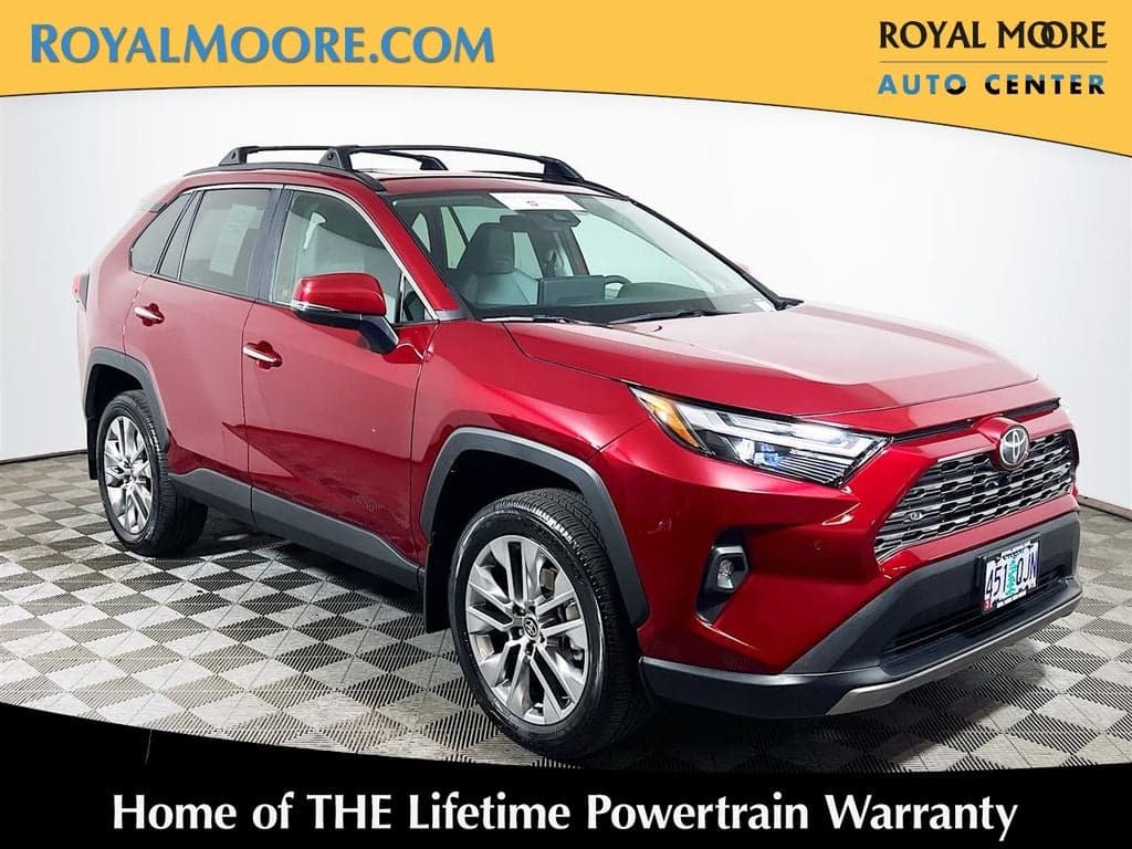 2025 Toyota RAV4 Limited — photo 1 of 32