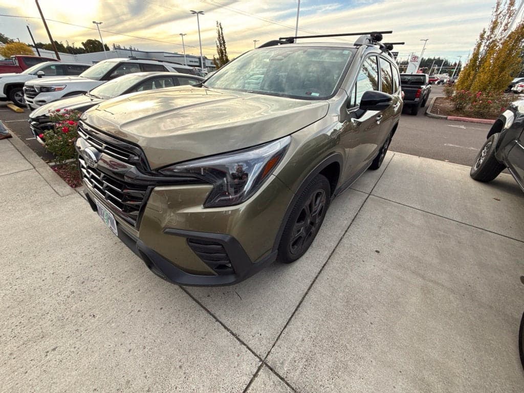 2023 Subaru Ascent Onyx Edition — photo 1 of 10