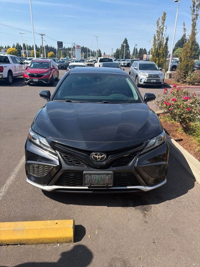2022 Toyota Camry XSE V6 — photo 1 of 11