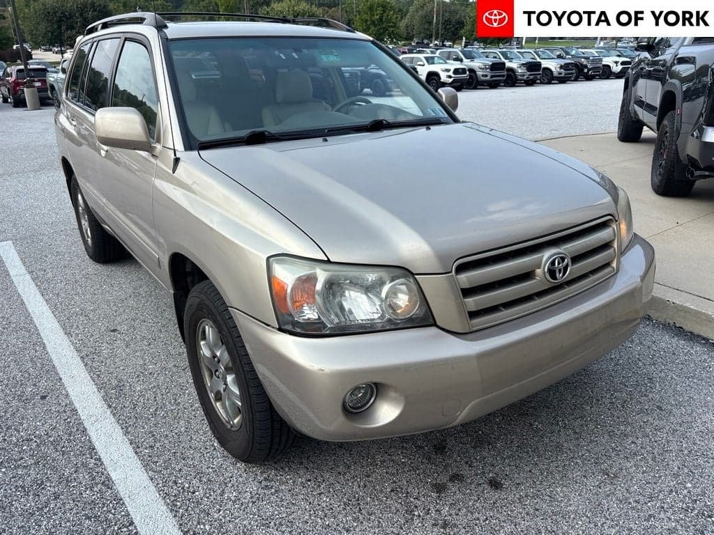 2007 Toyota Highlander Base — photo 1 of 15