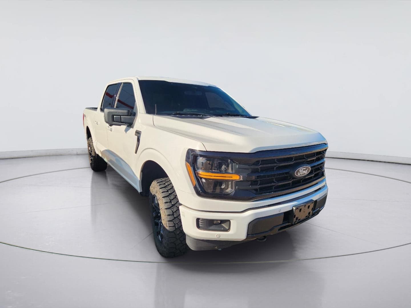 2024 Ford F-150 XLT — photo 1 of 9