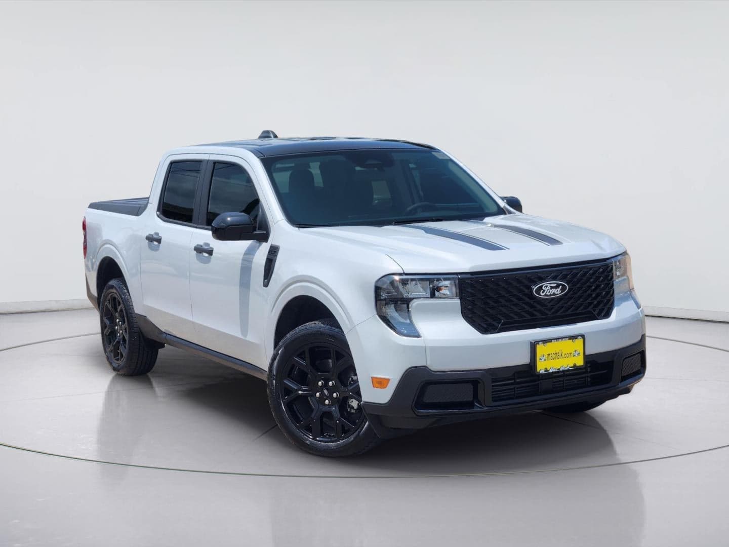 2025 Ford Maverick XLT — photo 1 of 64