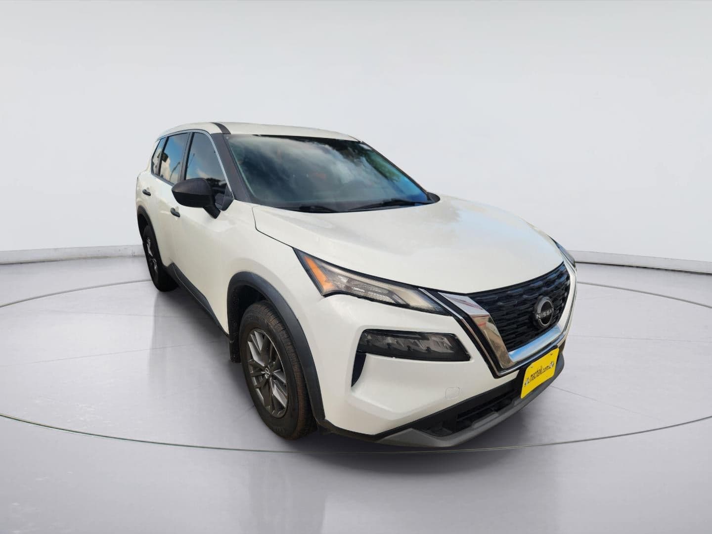 2022 Nissan Rogue S — photo 1 of 11