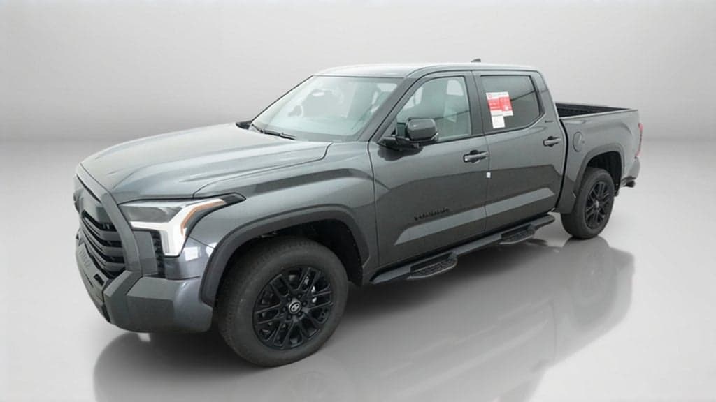 2026 Toyota Tundra 4WD Limited — photo 1 of 5