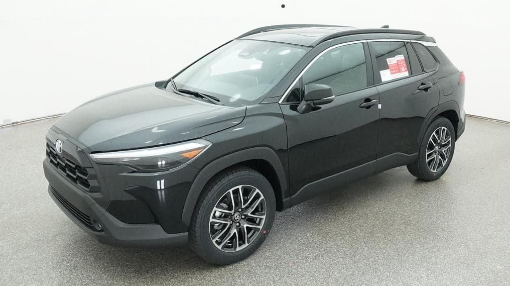 2026 Toyota Corolla Cross XLE — photo 1 of 33