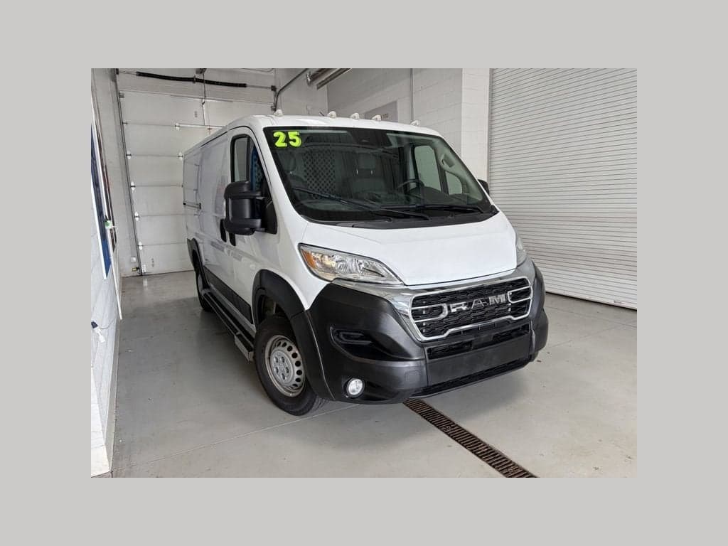 2025 RAM ProMaster Cargo Van Tradesman — photo 1 of 21