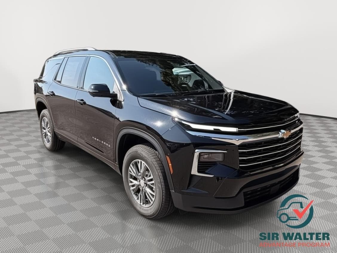 2027 Chevrolet Traverse LT — photo 1 of 24