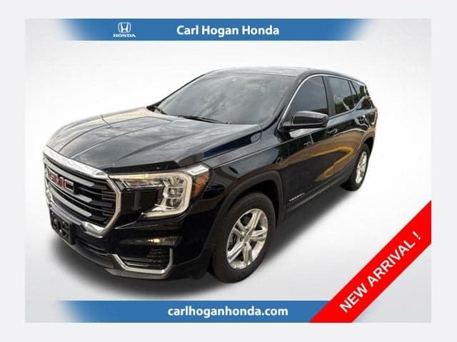 2024 GMC Terrain SLE — photo 1 of 11
