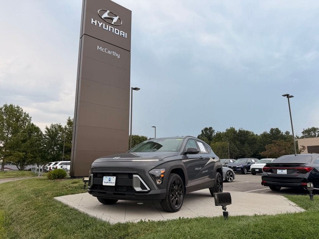 2026 Hyundai Kona SEL Sport — photo 1 of 33