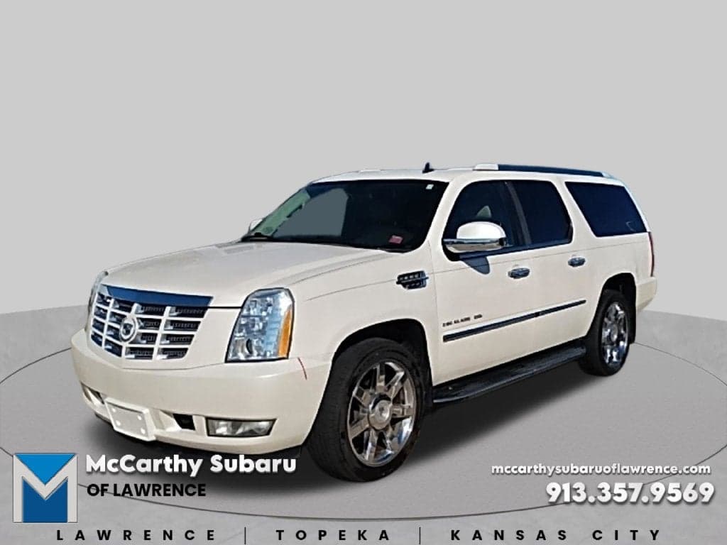 2010 Cadillac Escalade ESV Luxury — photo 1 of 17