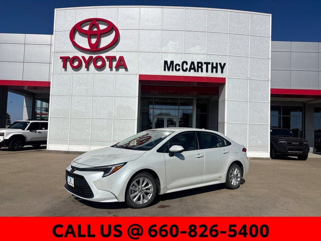 2026 Toyota Corolla Hybrid LE — photo 1 of 5