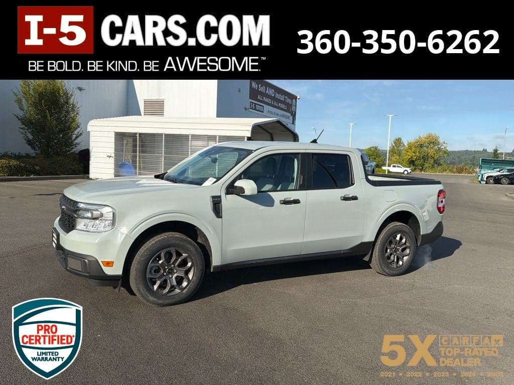 2023 Ford Maverick XLT — photo 1 of 8