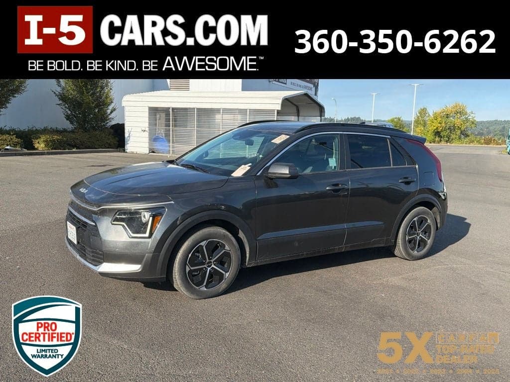 2025 Kia Niro LX — photo 1 of 7