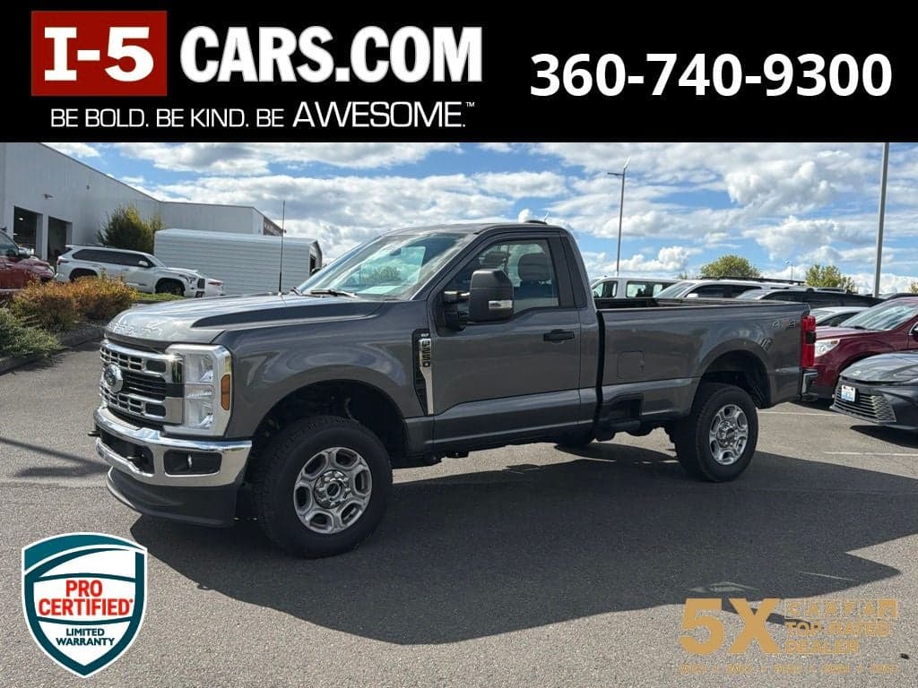2025 Ford Super Duty F-250 SRW XLT — photo 1 of 9