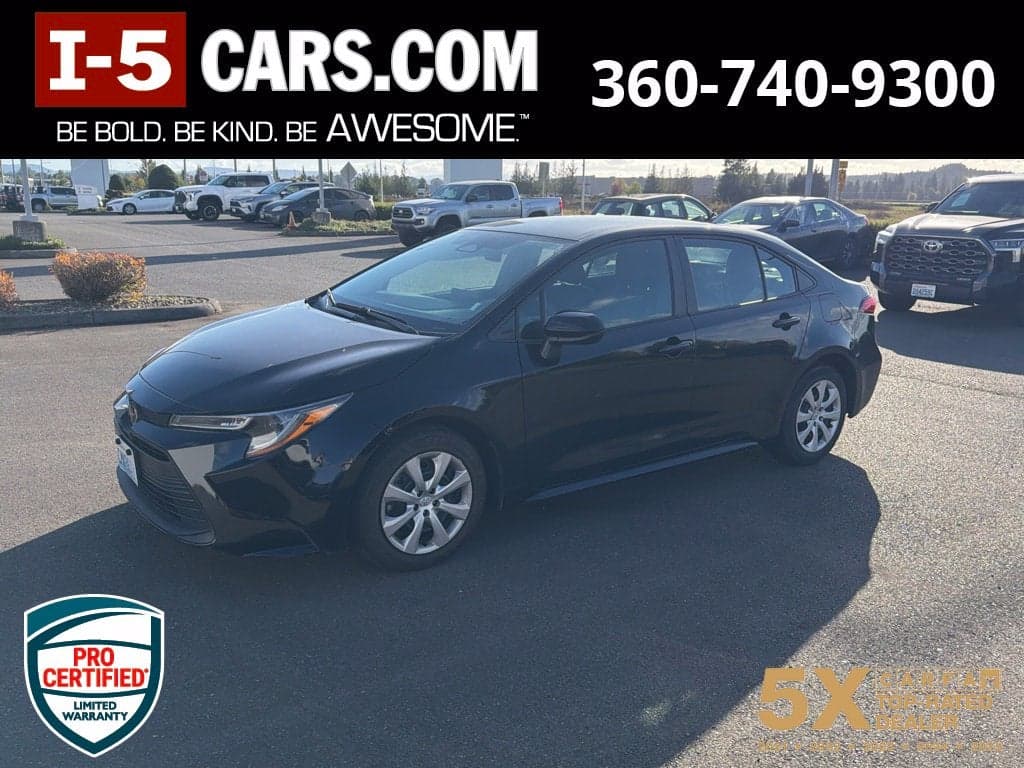 2024 Toyota Corolla LE — photo 1 of 6