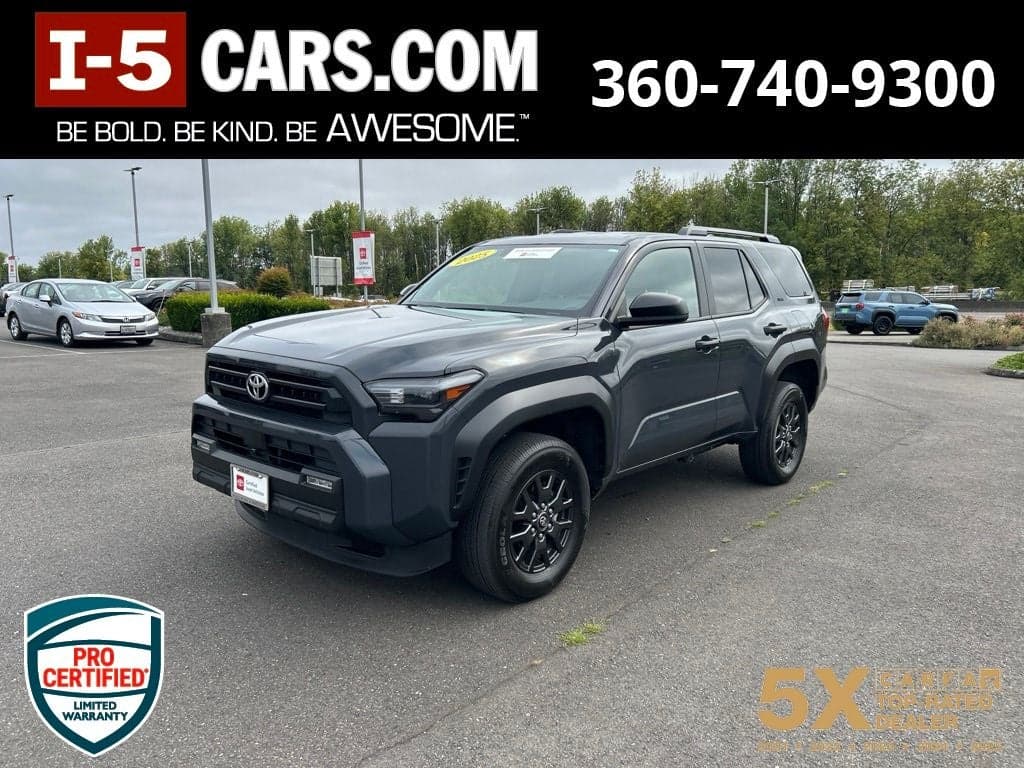 2025 Toyota 4Runner SR5 — photo 1 of 26