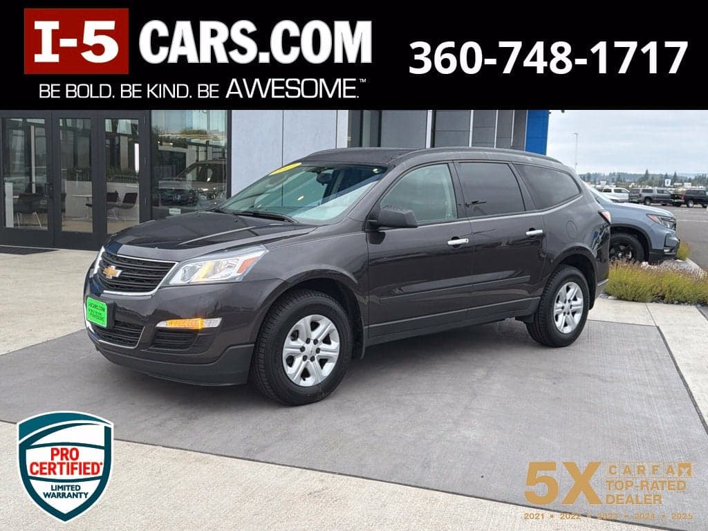 2017 Chevrolet Traverse LS — photo 1 of 22