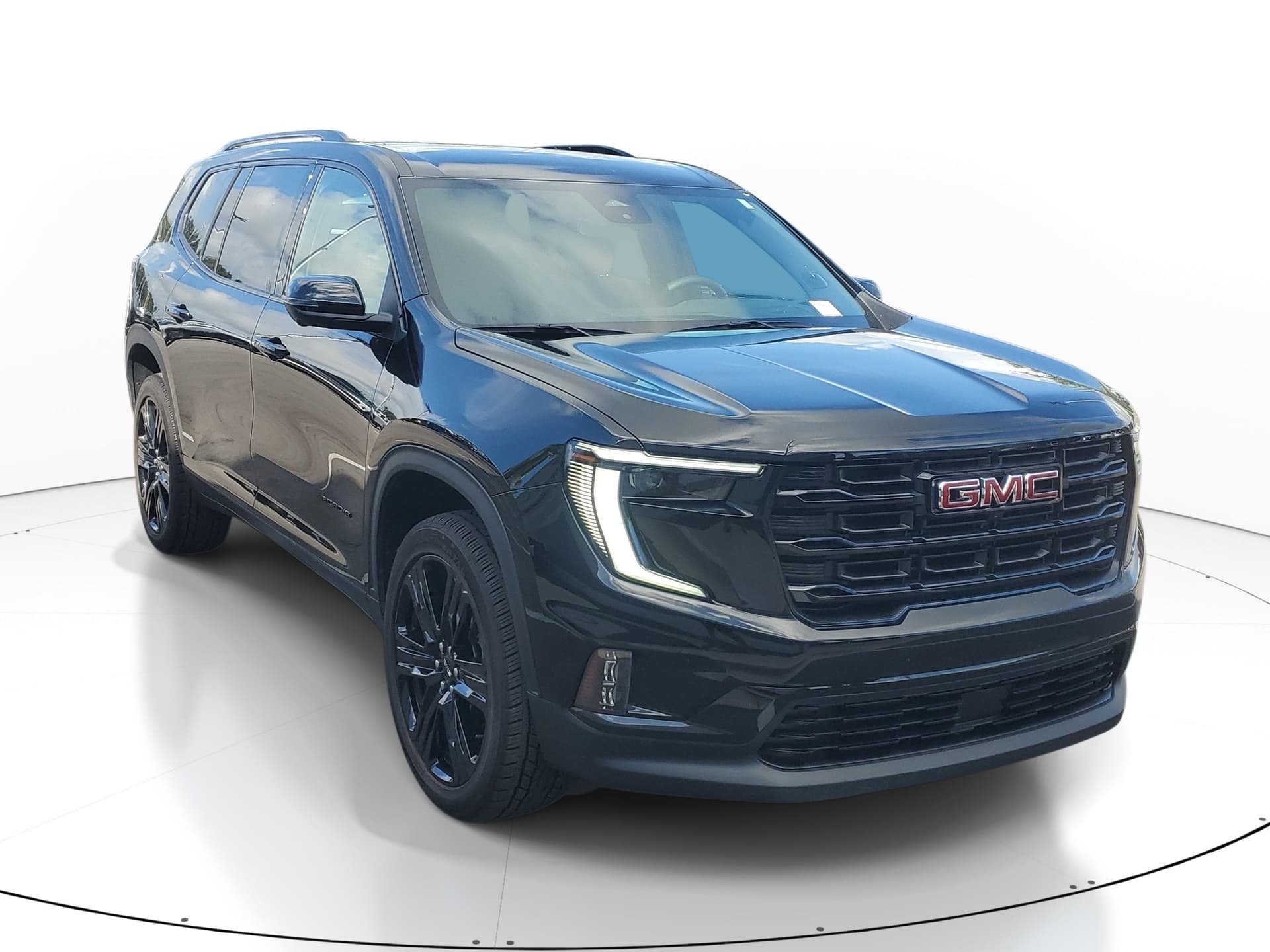2025 GMC Acadia FWD Elevation — photo 1 of 34
