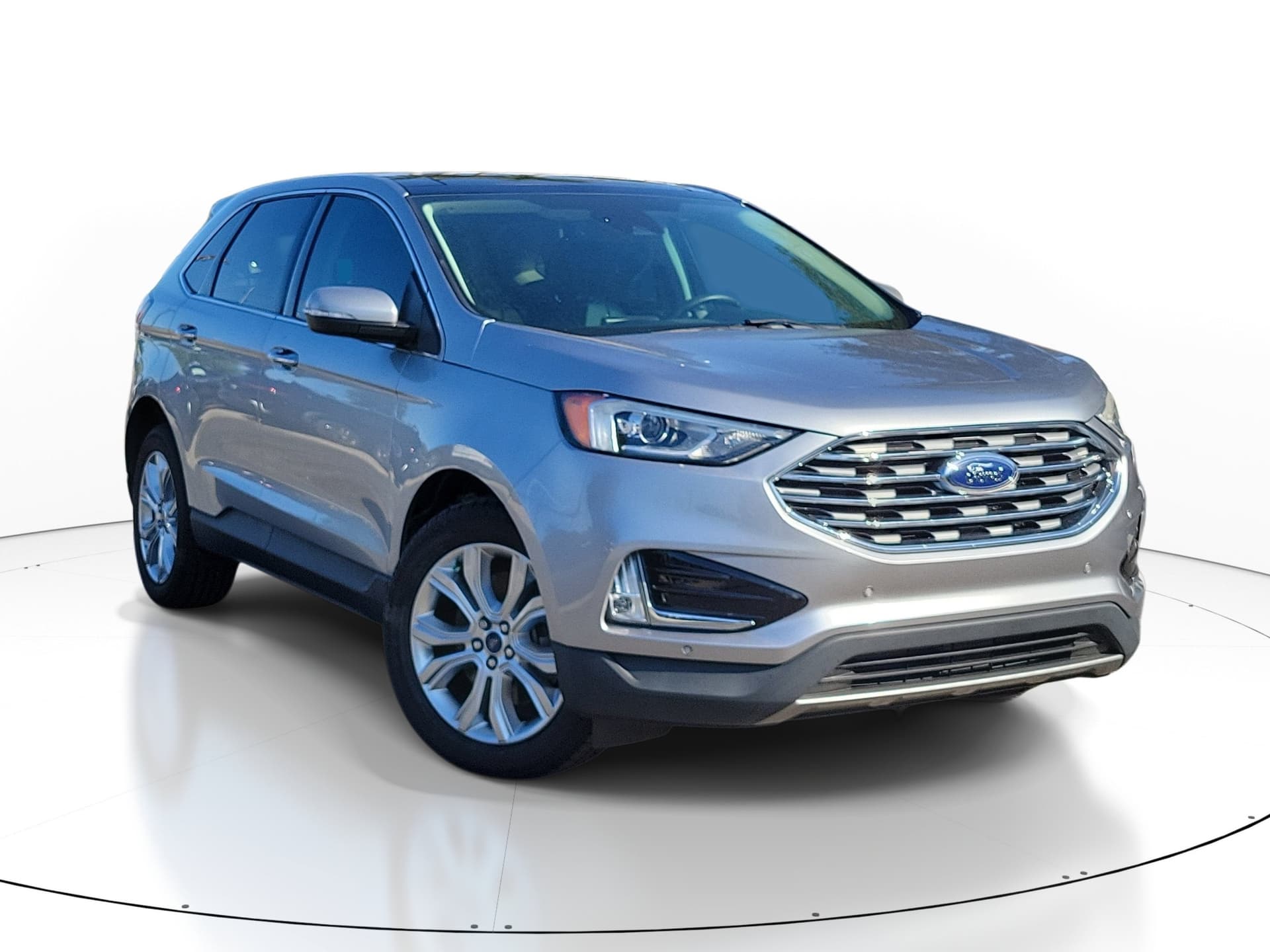 2022 Ford Edge Titanium — photo 1 of 41