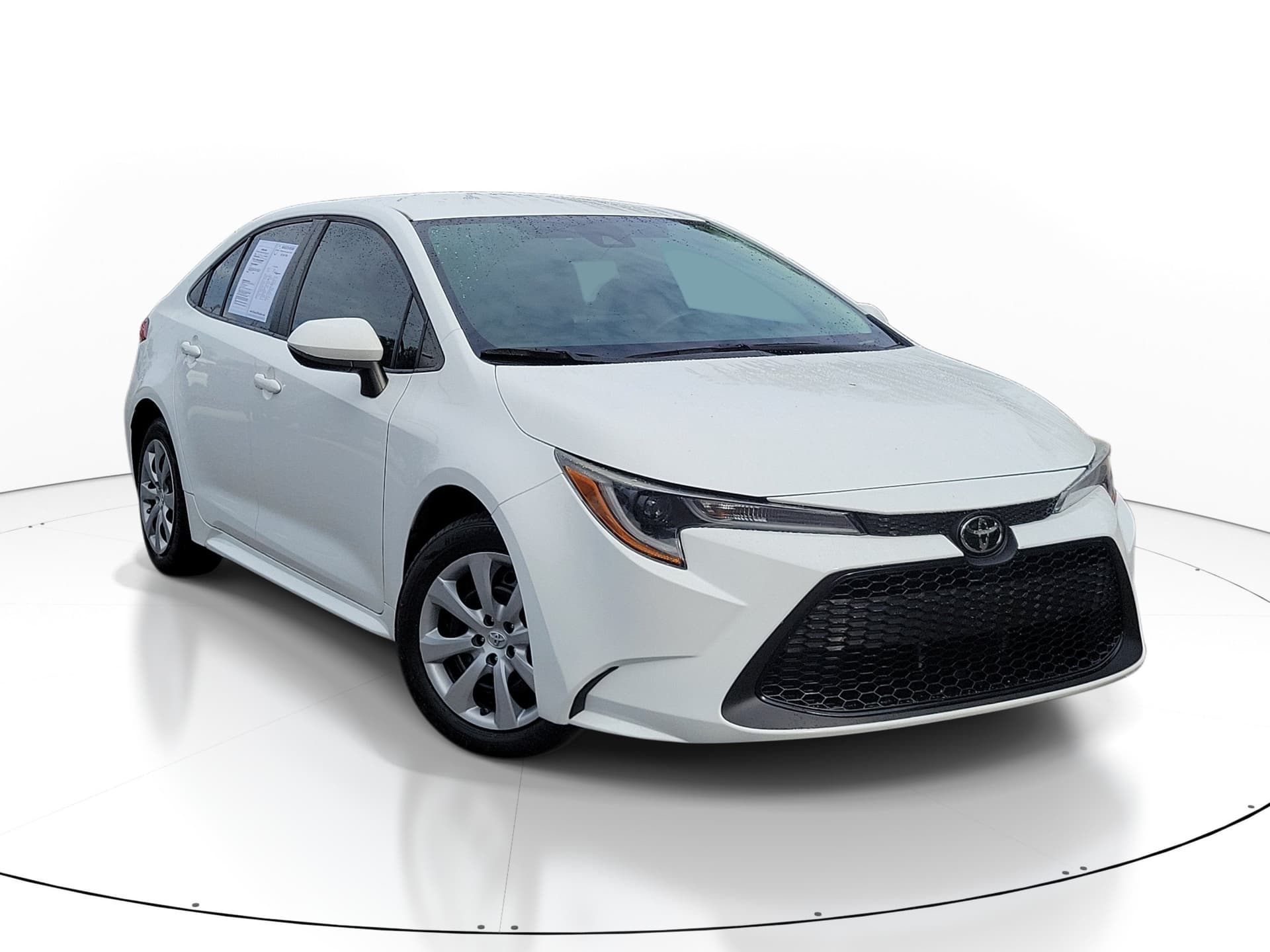 2022 Toyota Corolla LE — photo 1 of 41