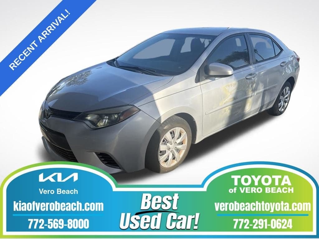 2016 Toyota Corolla LE — photo 1 of 16