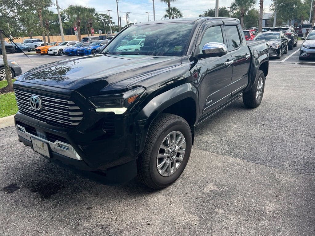 2025 Toyota Tacoma 4WD Limited — photo 1 of 5