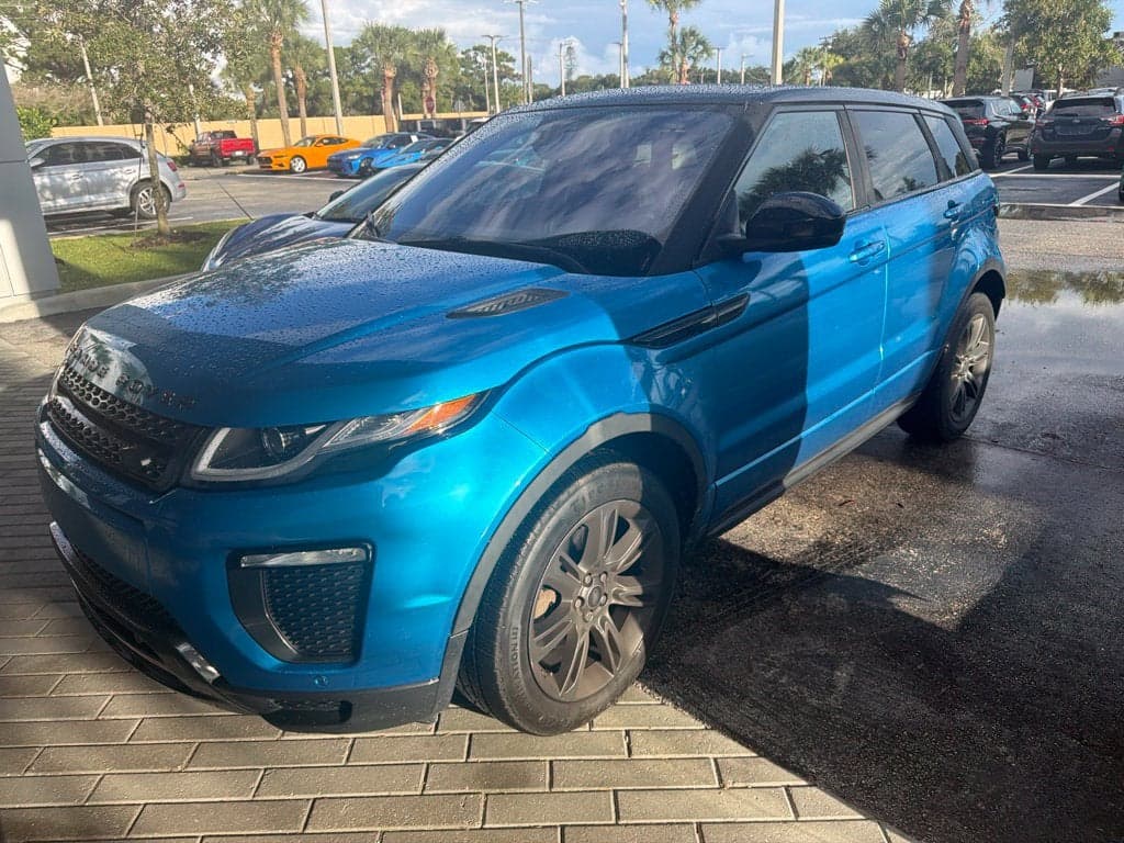 2018 Land Rover Range Rover Evoque Base — photo 1 of 6