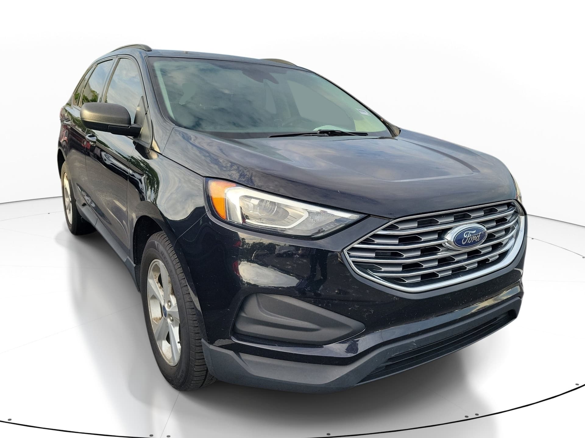 2020 Ford Edge SE — photo 1 of 25