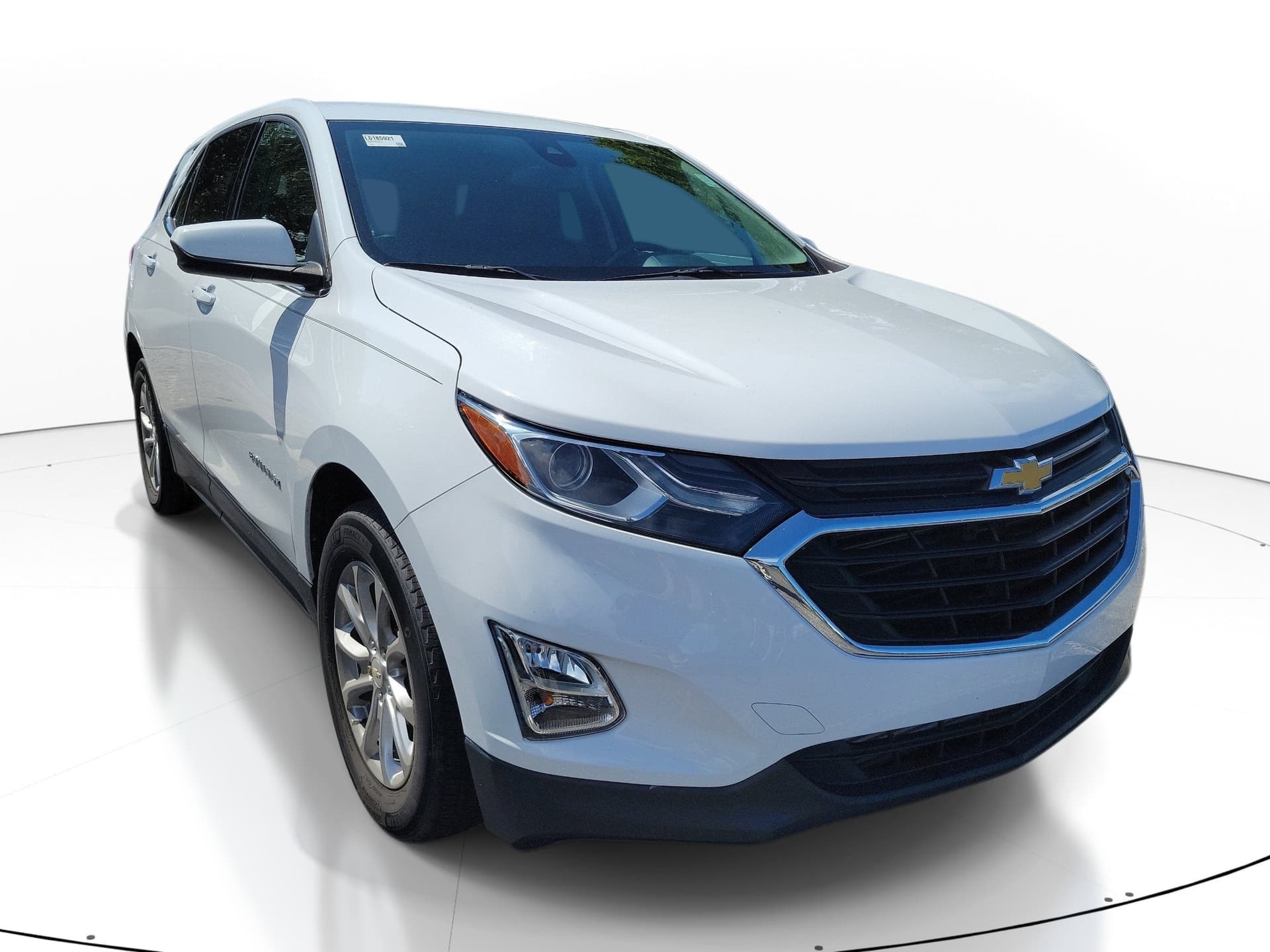 2020 Chevrolet Equinox LT — photo 1 of 5