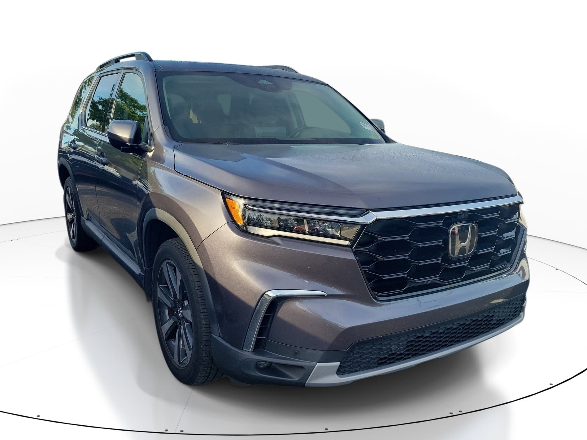 2024 Honda Pilot Elite — photo 1 of 10
