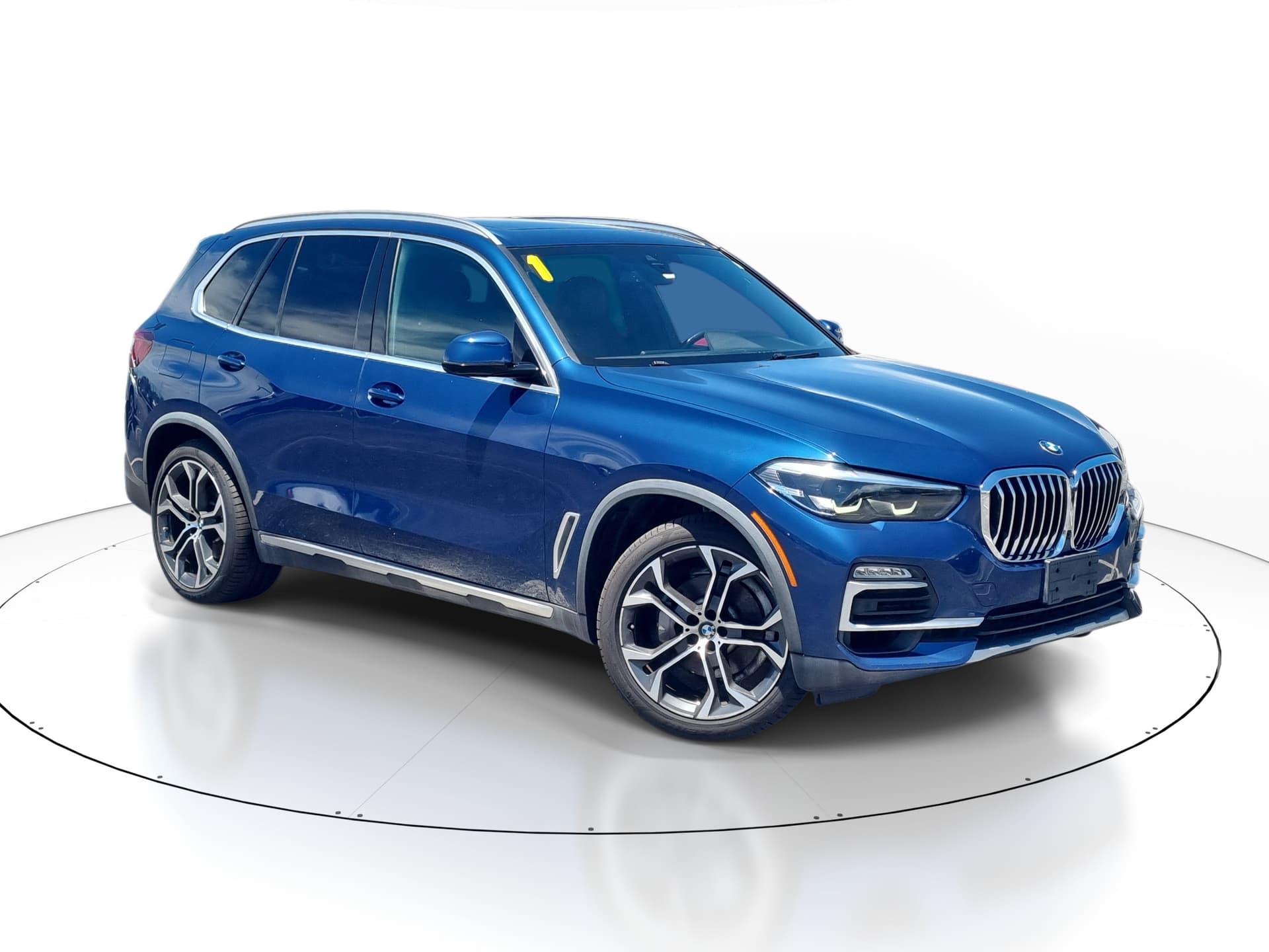 2021 BMW X5 sDrive40i — photo 1 of 44