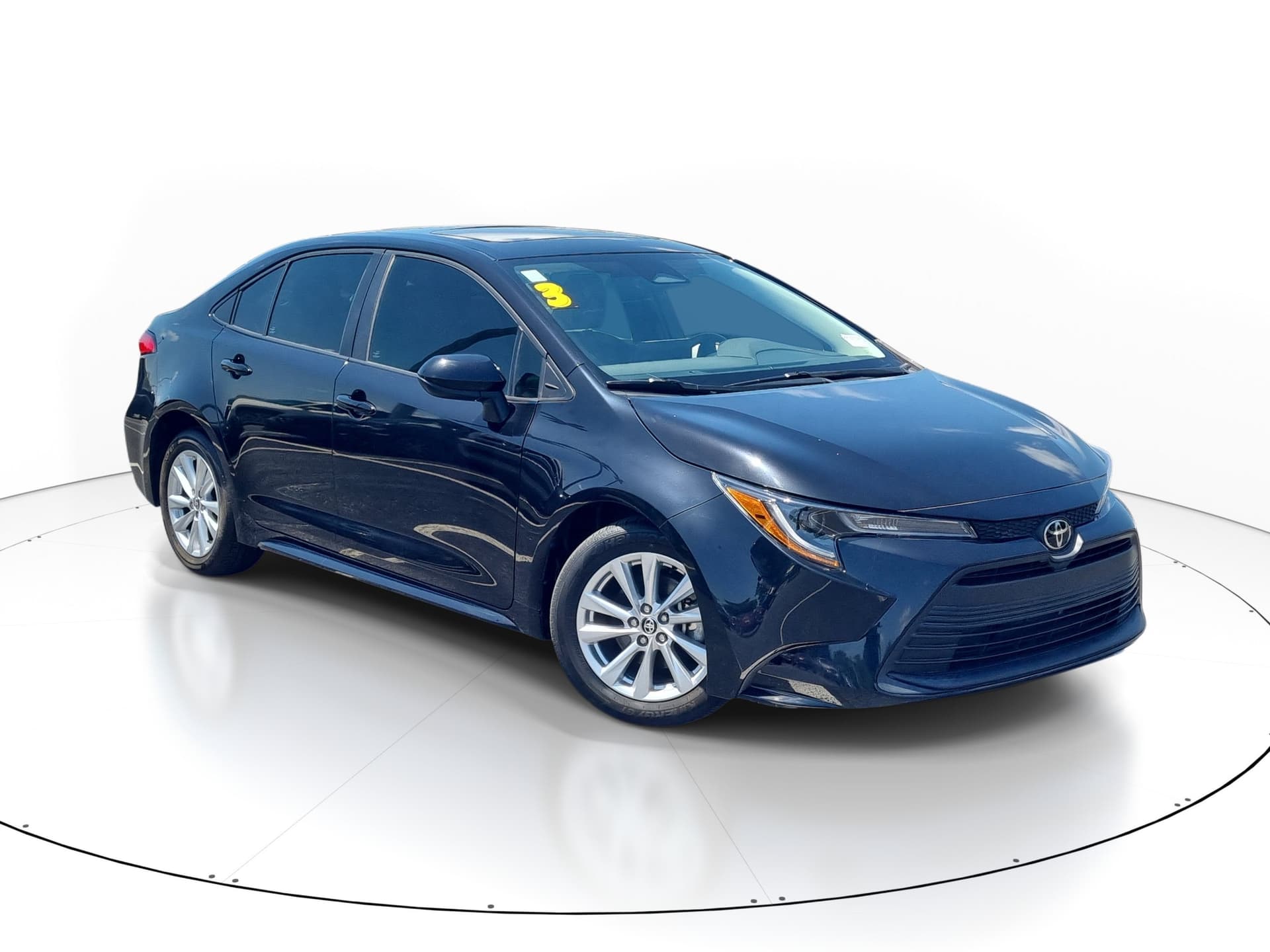 2023 Toyota Corolla LE — photo 1 of 42