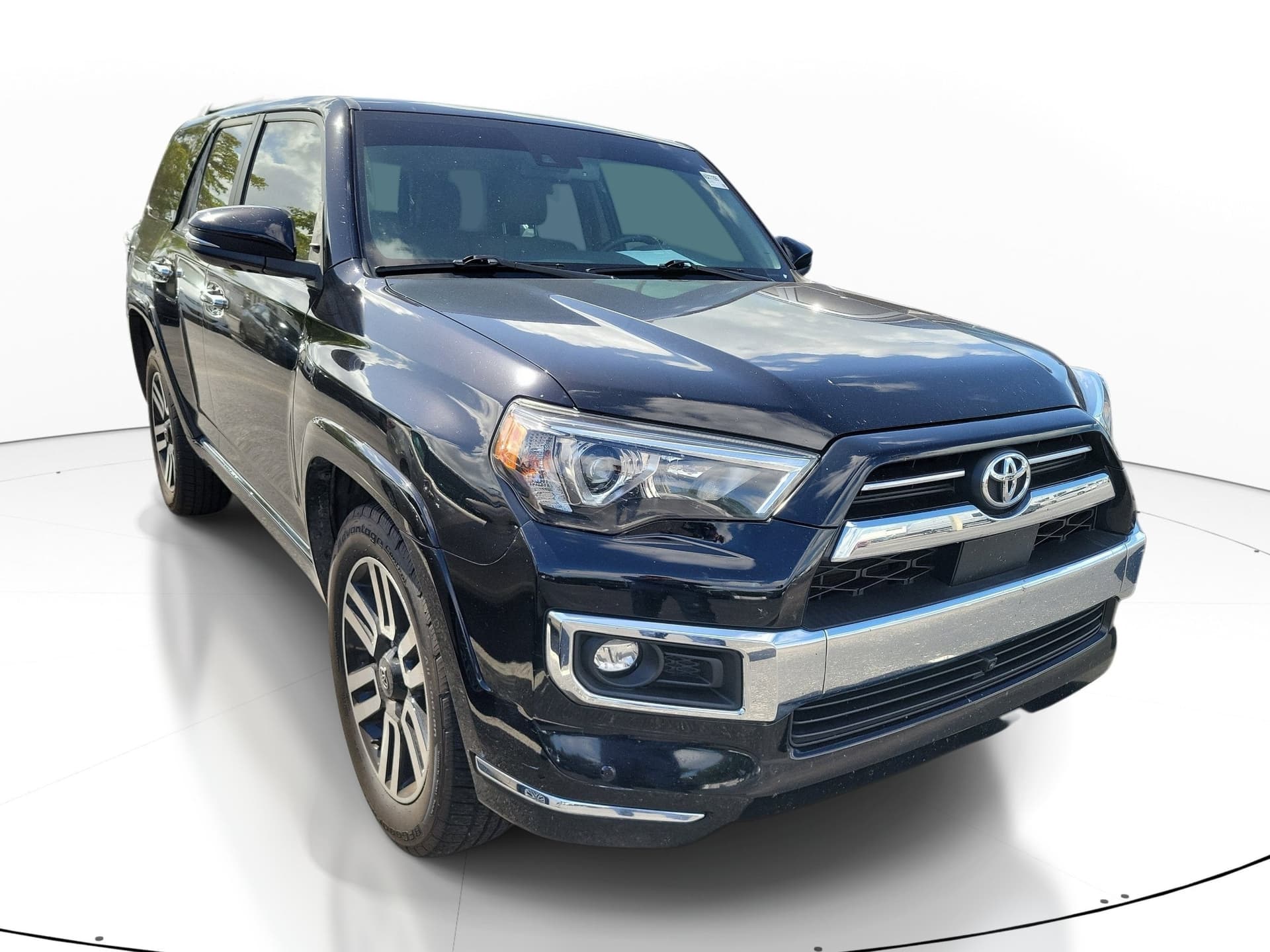 2022 Toyota 4Runner Limited — photo 1 of 5