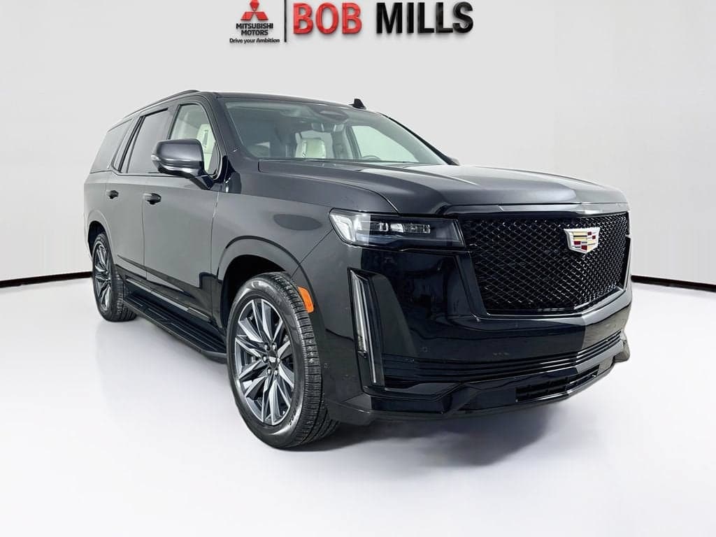 2023 Cadillac Escalade 4WD Sport Platinum — photo 1 of 37