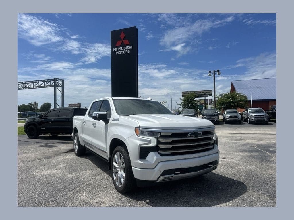 2022 Chevrolet Silverado 1500 High Country — photo 1 of 14