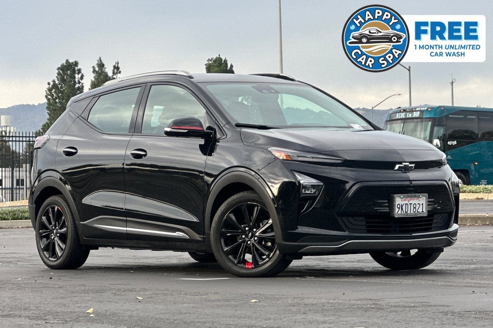 2023 Chevrolet Bolt EUV Premier — photo 1 of 7
