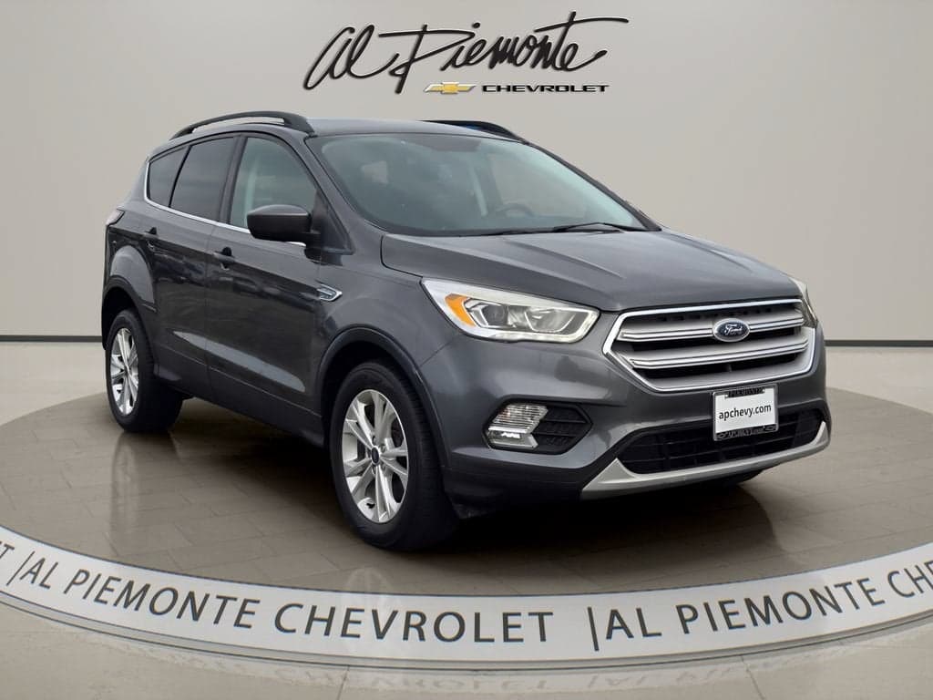 2018 Ford Escape SEL — photo 1 of 27