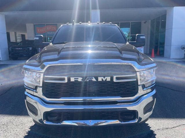 2024 RAM 3500 Tradesman — photo 1 of 5