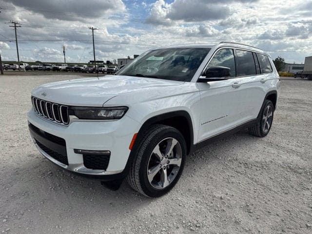 2025 Jeep Grand Cherokee L Limited — photo 1 of 5