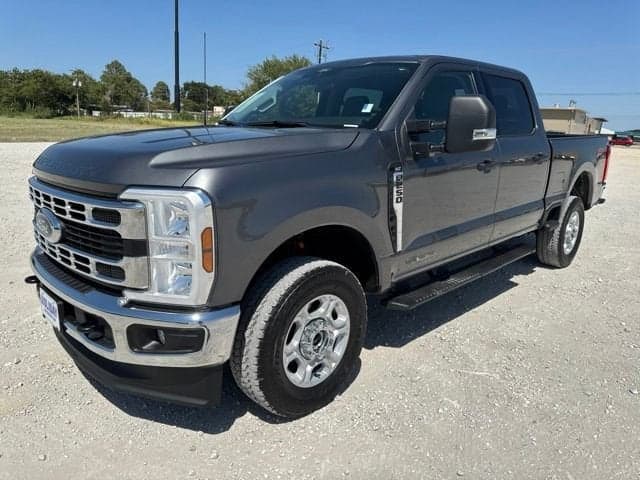 2025 Ford Super Duty F-250 SRW XL — photo 1 of 29