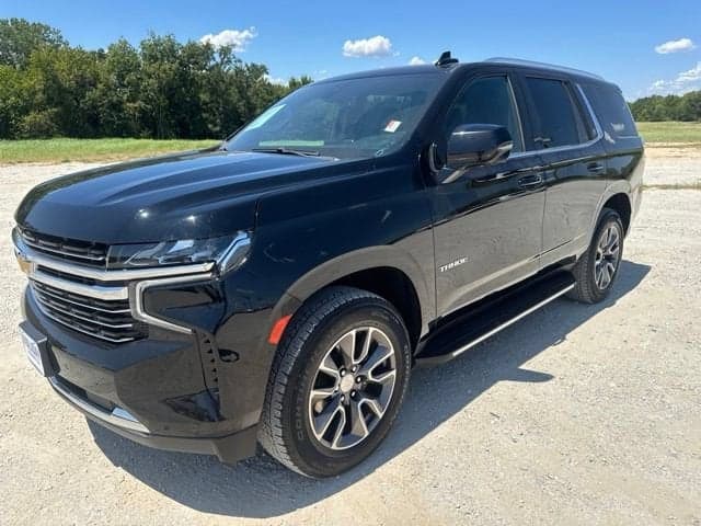 2022 Chevrolet Tahoe LT — photo 1 of 11