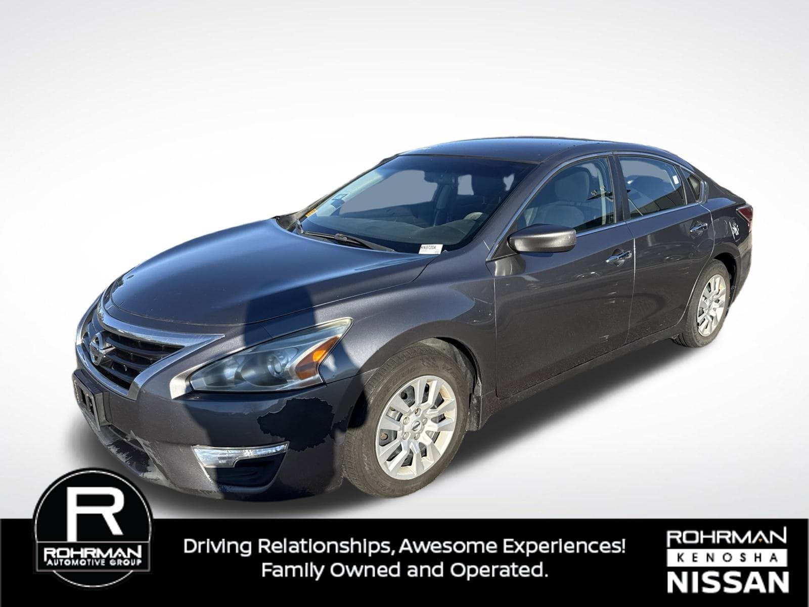 2015 Nissan Altima 2.5 S — photo 1 of 5