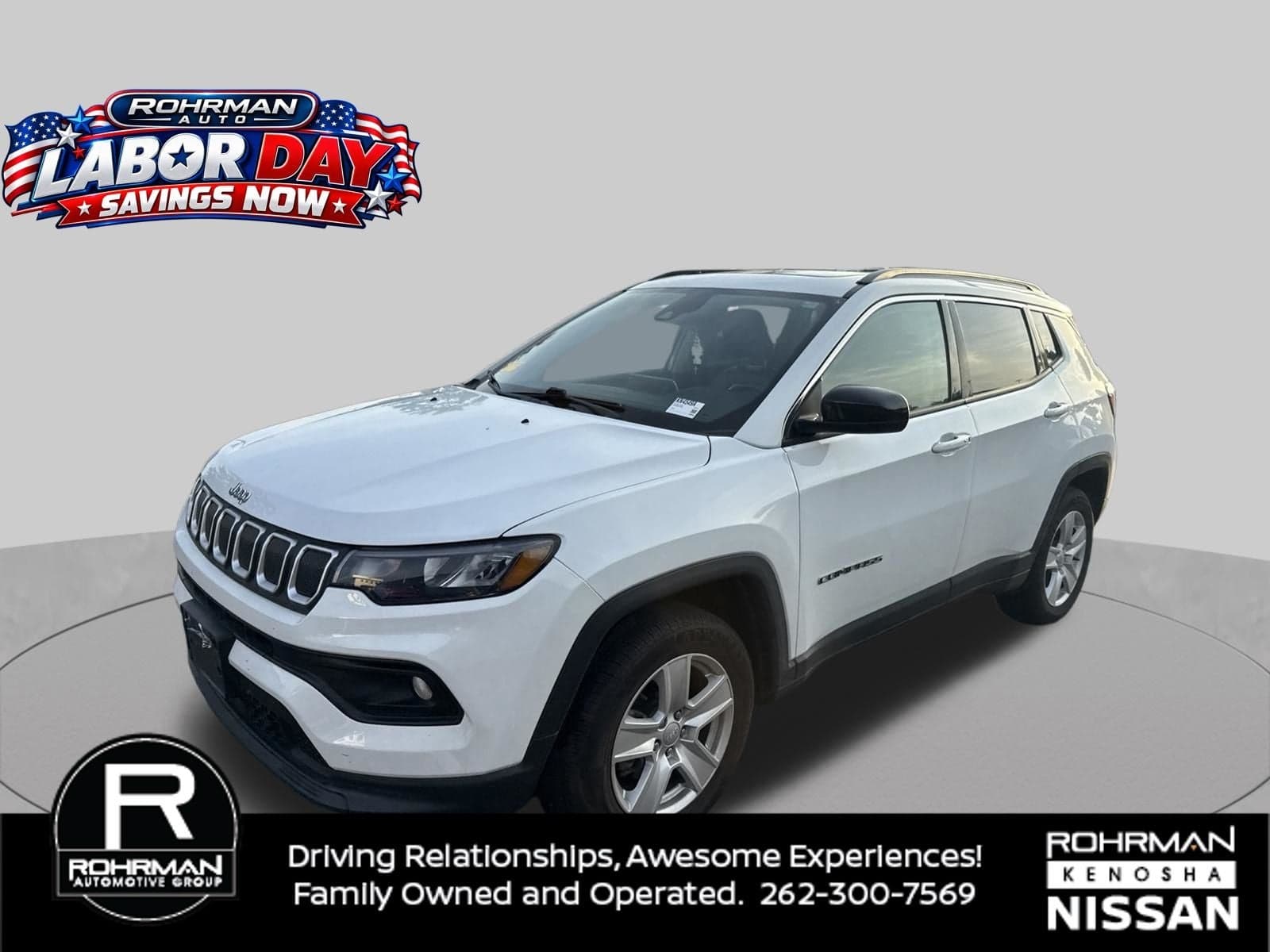 2022 Jeep Compass Latitude — photo 1 of 21